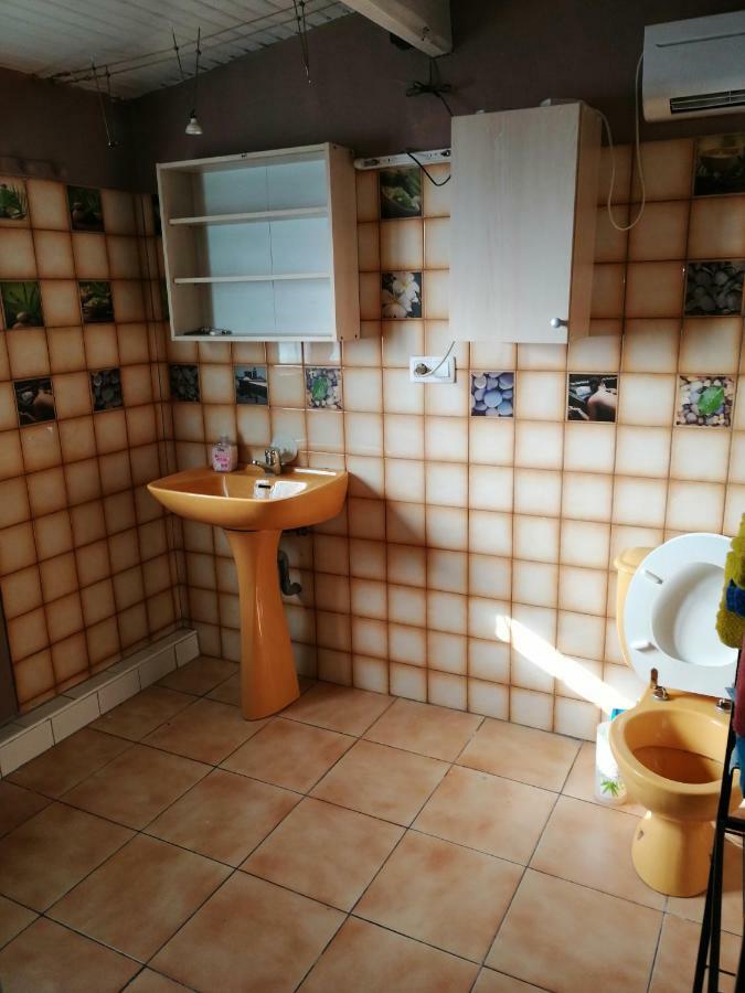 Magnifique appartement proche du parc des expositions Avignon Extérieur photo