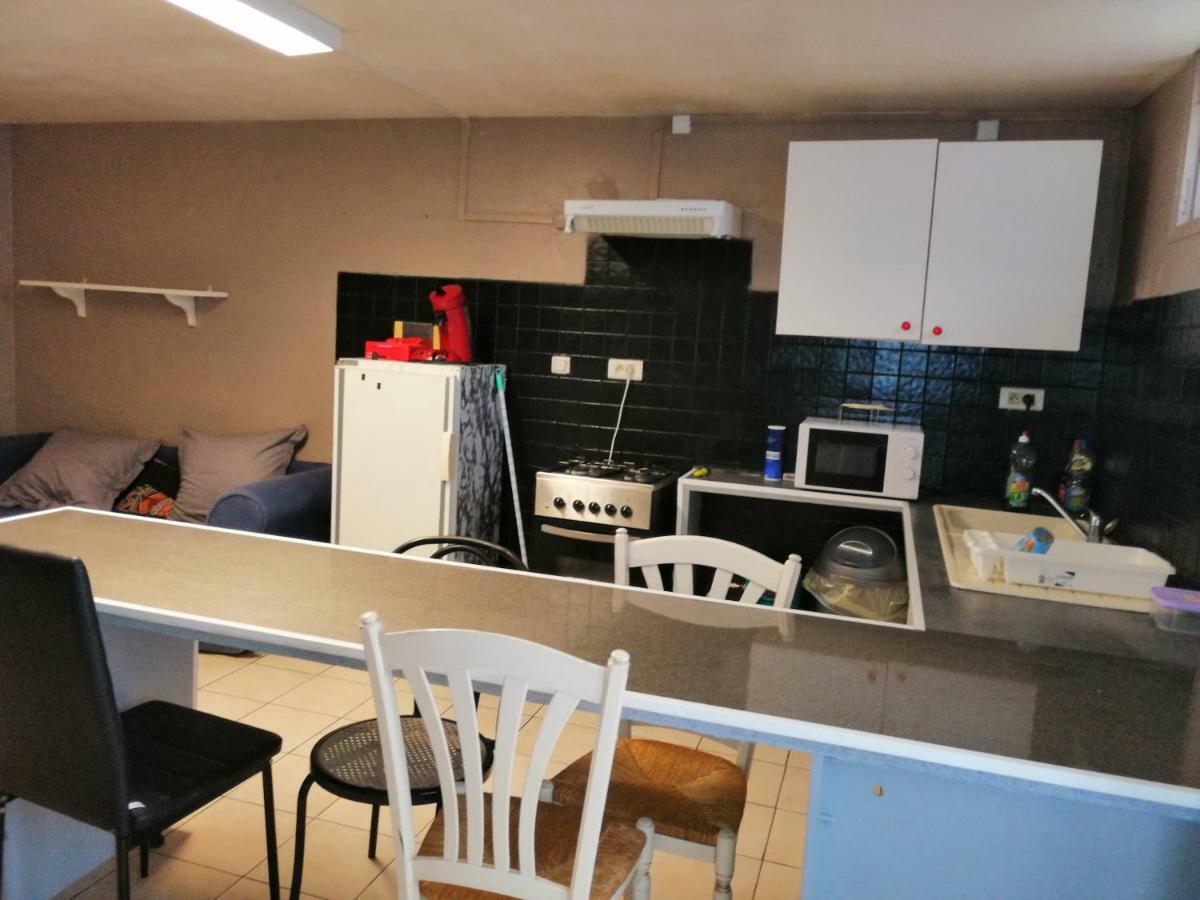 Magnifique appartement proche du parc des expositions Avignon Extérieur photo